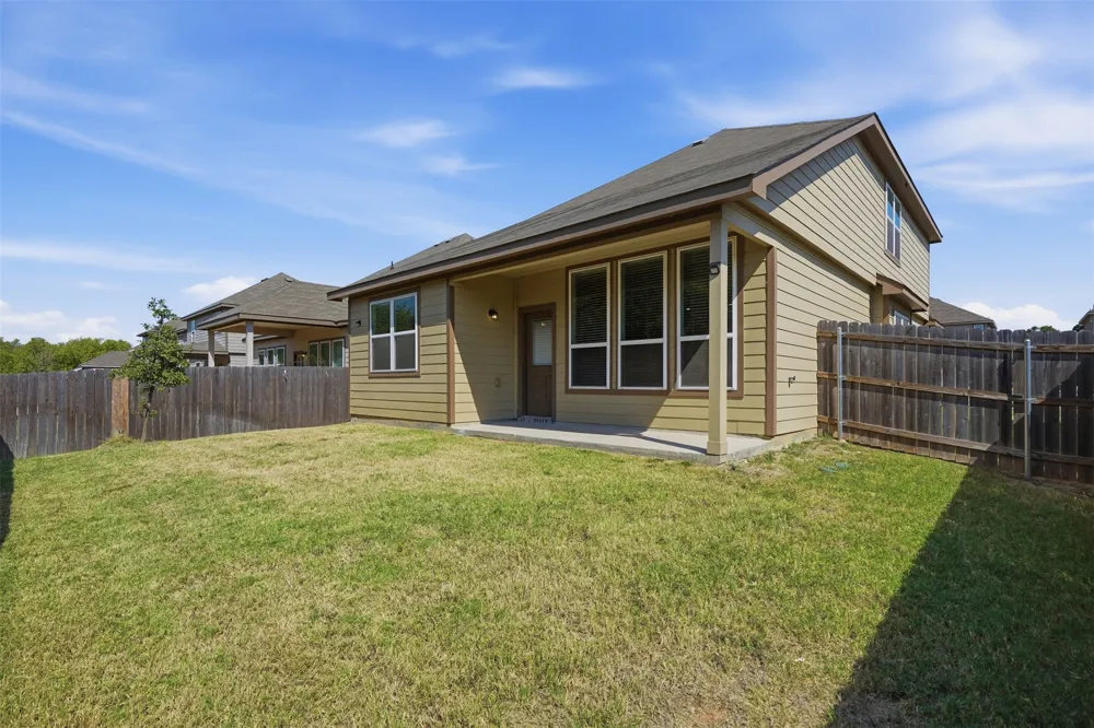 8020 Flora Drive Fort Worth, TX 76123