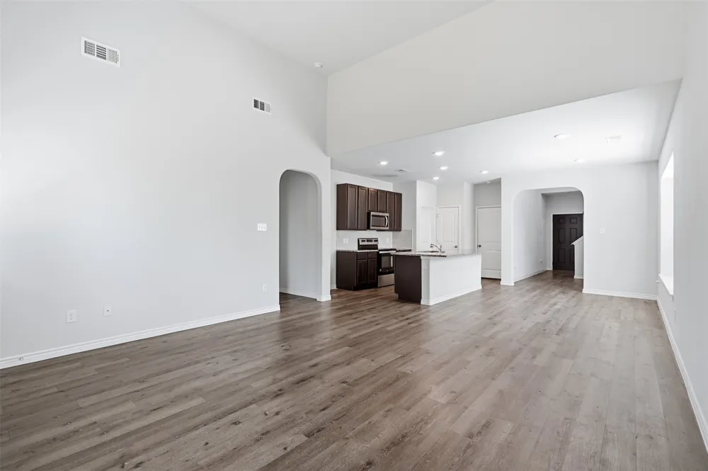 8020 Flora Drive Fort Worth, TX 76123