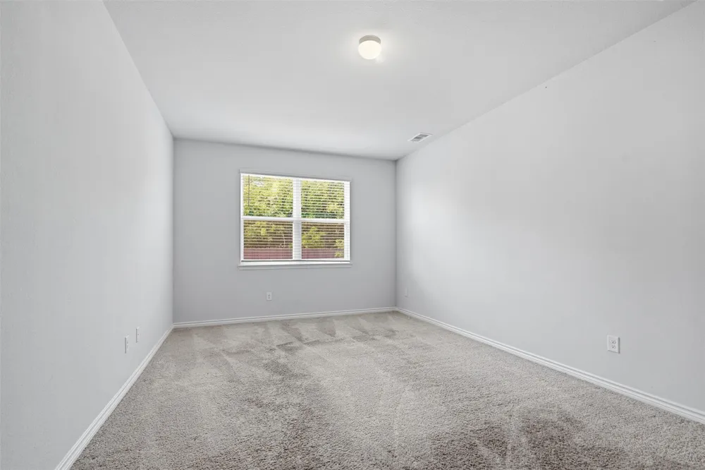 8020 Flora Drive Fort Worth, TX 76123