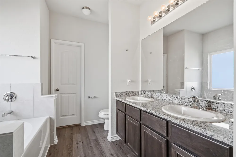 8020 Flora Drive Fort Worth, TX 76123