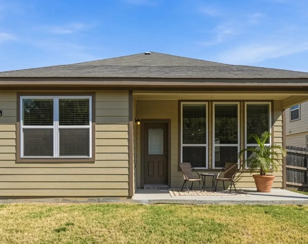 8020 Flora Drive Fort Worth, TX 76123