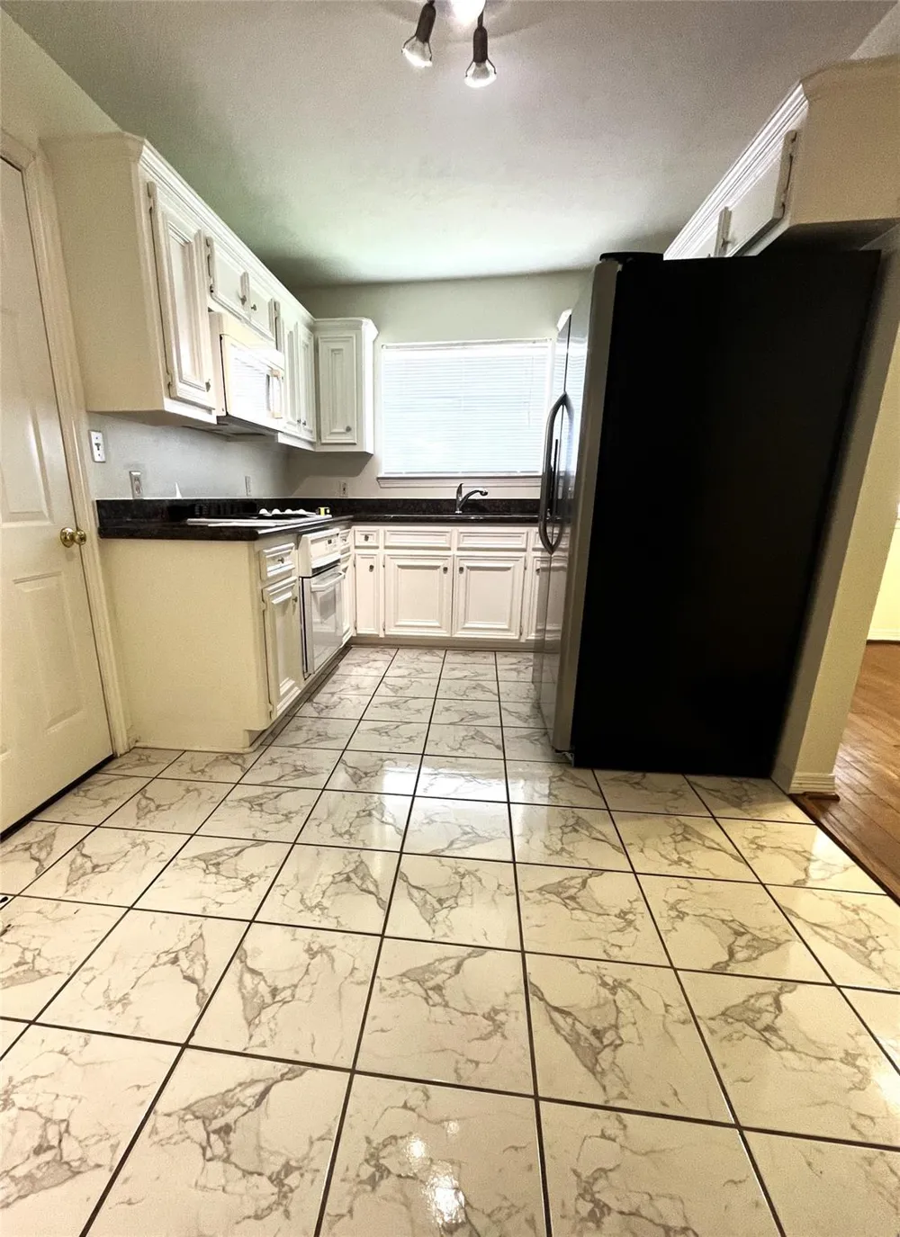 8625 Dunlap Street Houston, TX 77074