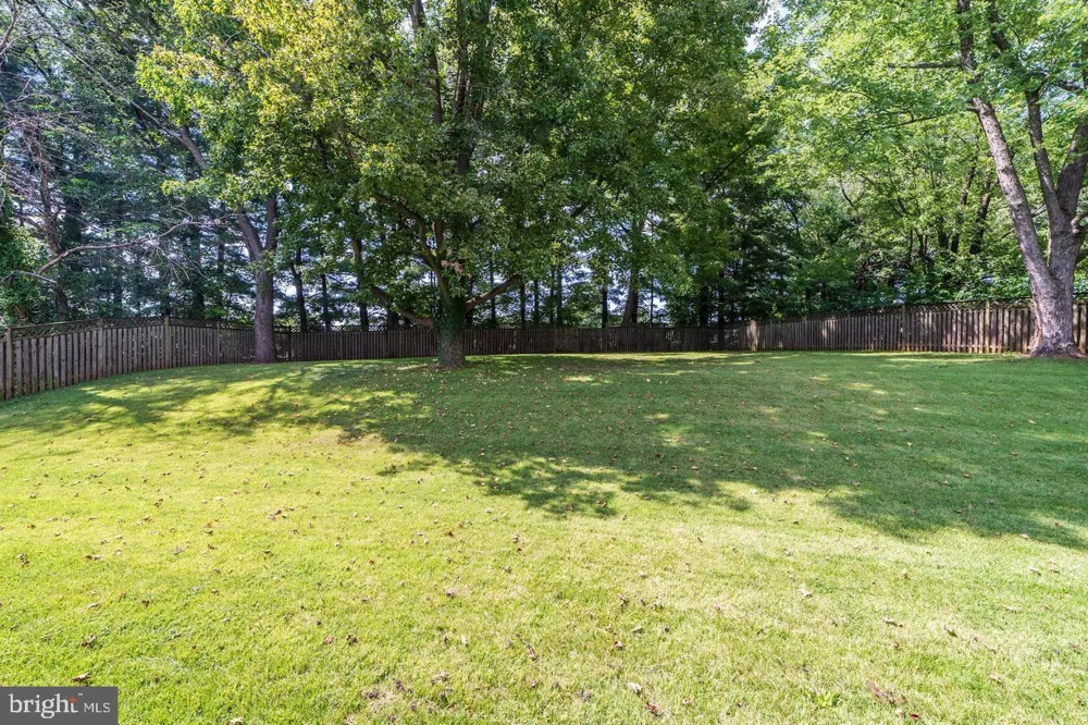 133 KALE AVENUE Sterling, VA 20164