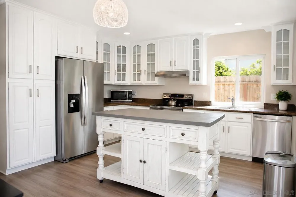 1021 Hazen San Marcos, CA 92069