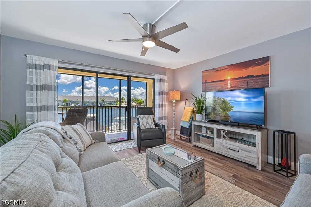 SE 17th Place #105 Cape Coral, FL 33904