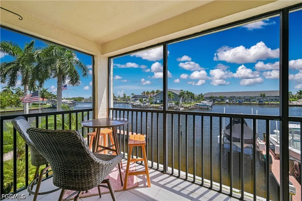 SE 17th Place #105 Cape Coral, FL 33904