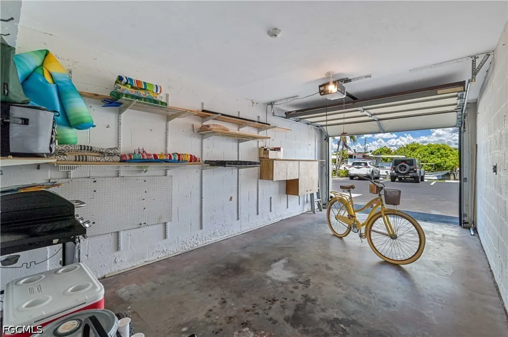 SE 17th Place #105 Cape Coral, FL 33904