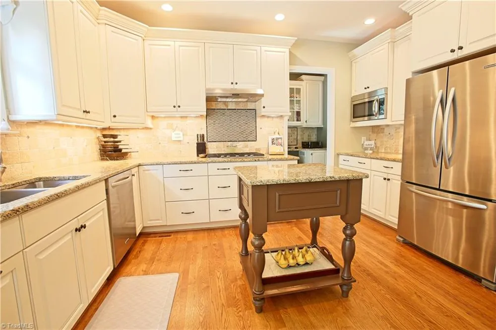 2311 Baytree Drive Greensboro, NC 27455
