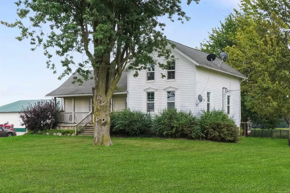 36750 30 Mile Road Lenox Township, MI 48050
