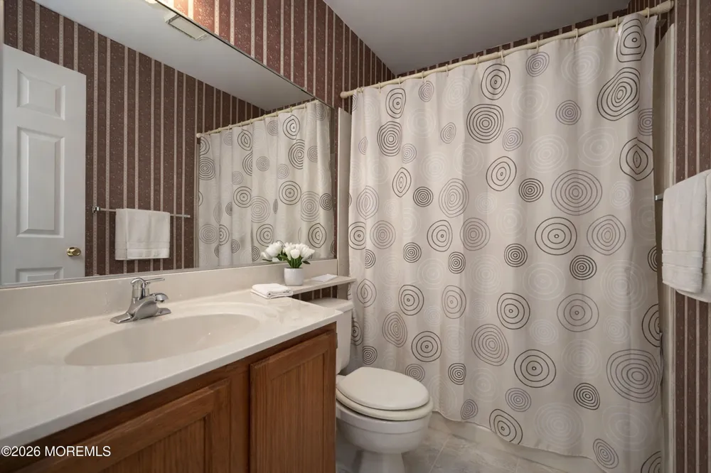 96 Heritage Drive Howell, NJ 07731