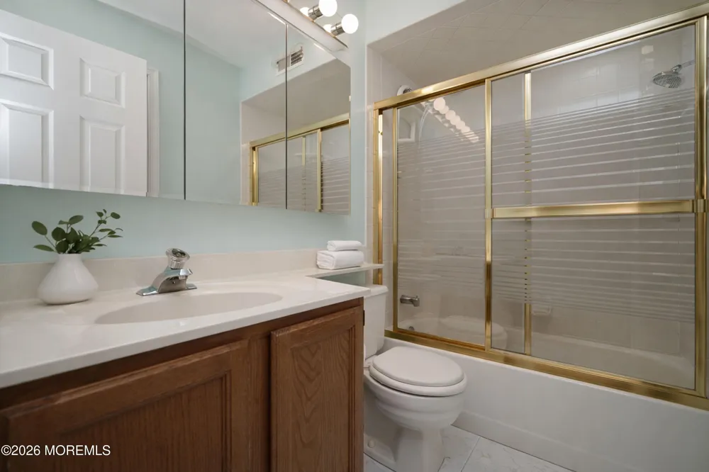 96 Heritage Drive Howell, NJ 07731