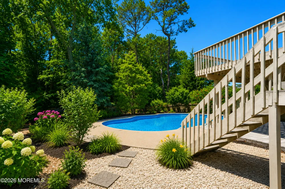 96 Heritage Drive Howell, NJ 07731