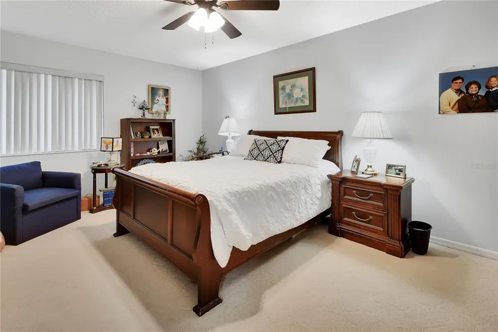 904 VILLAGE GREEN ROAD #3 Deland, FL 32720