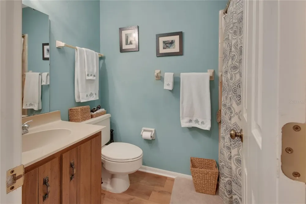 904 VILLAGE GREEN ROAD #3 Deland, FL 32720