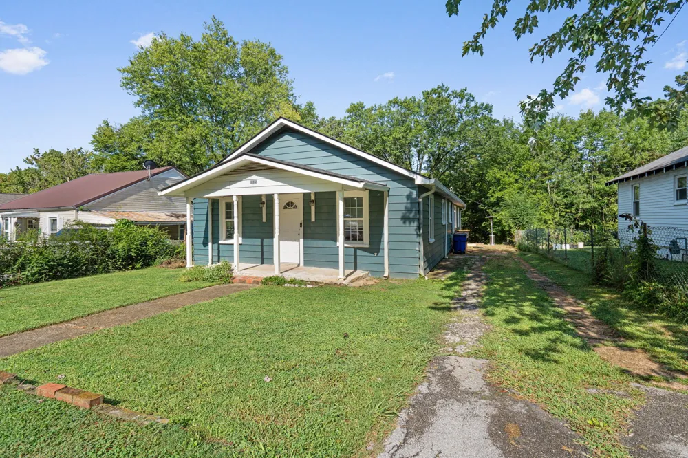 1825 Clemmer St NE Cleveland, TN 37311