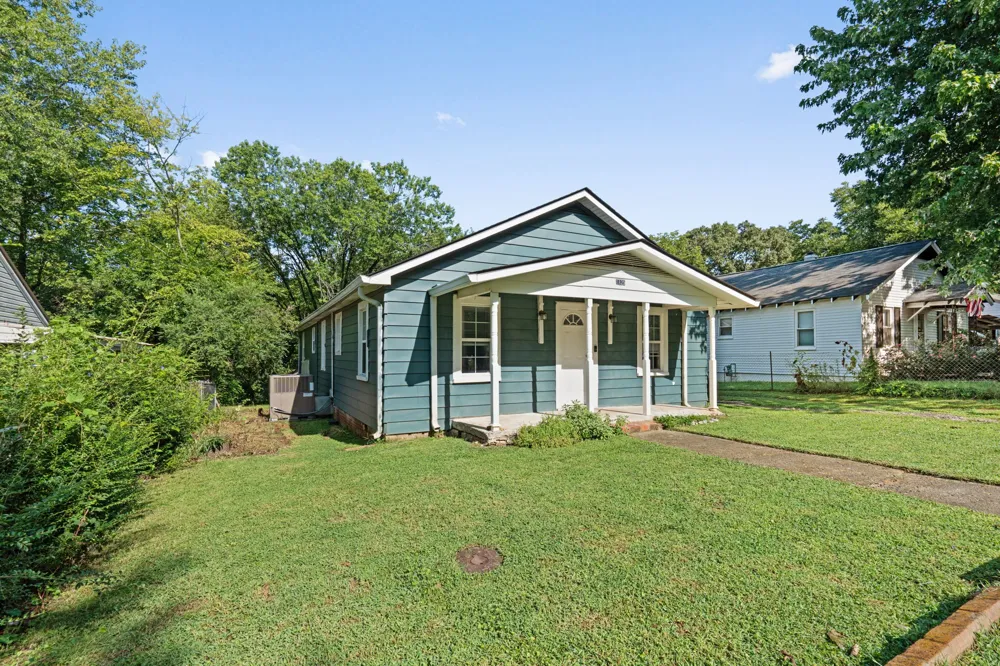 1825 Clemmer St NE Cleveland, TN 37311