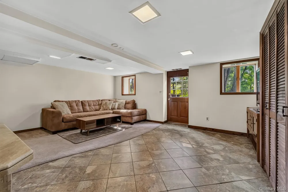 811 Farmers Mills Road Carmel, NY 10512
