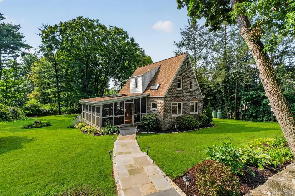 811 Farmers Mills Road Carmel, NY 10512