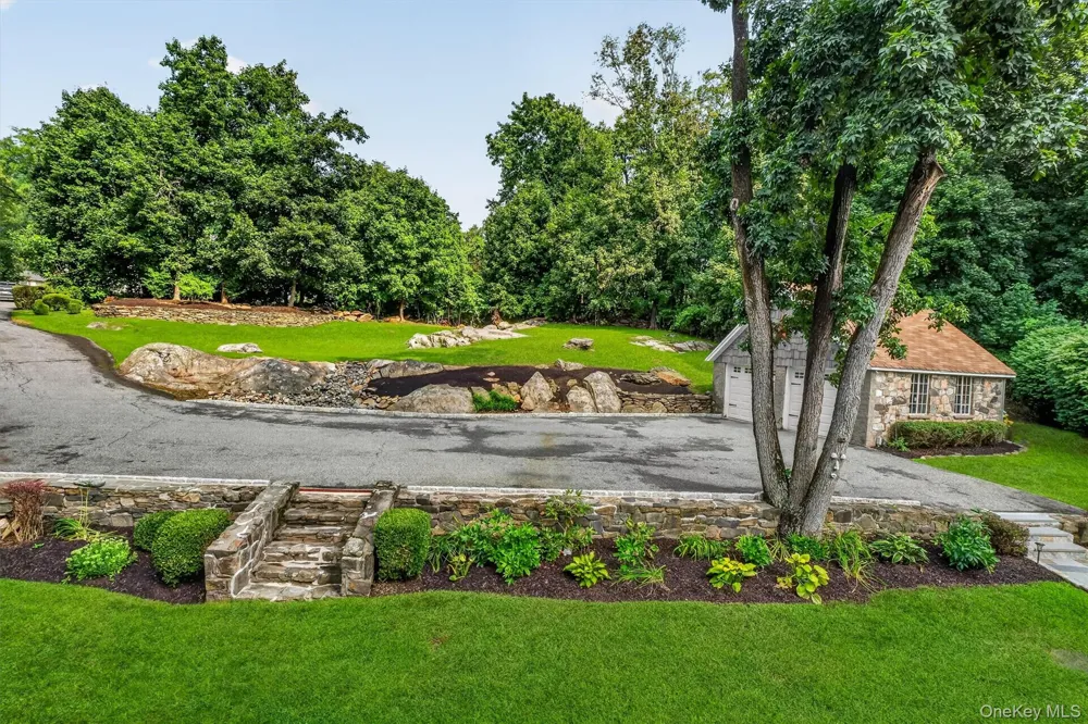 811 Farmers Mills Road Carmel, NY 10512