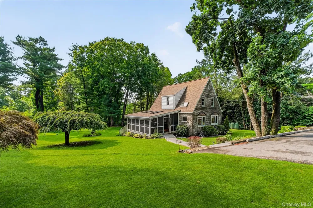 811 Farmers Mills Road Carmel, NY 10512