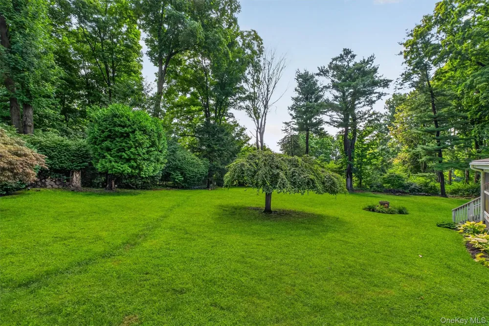 811 Farmers Mills Road Carmel, NY 10512