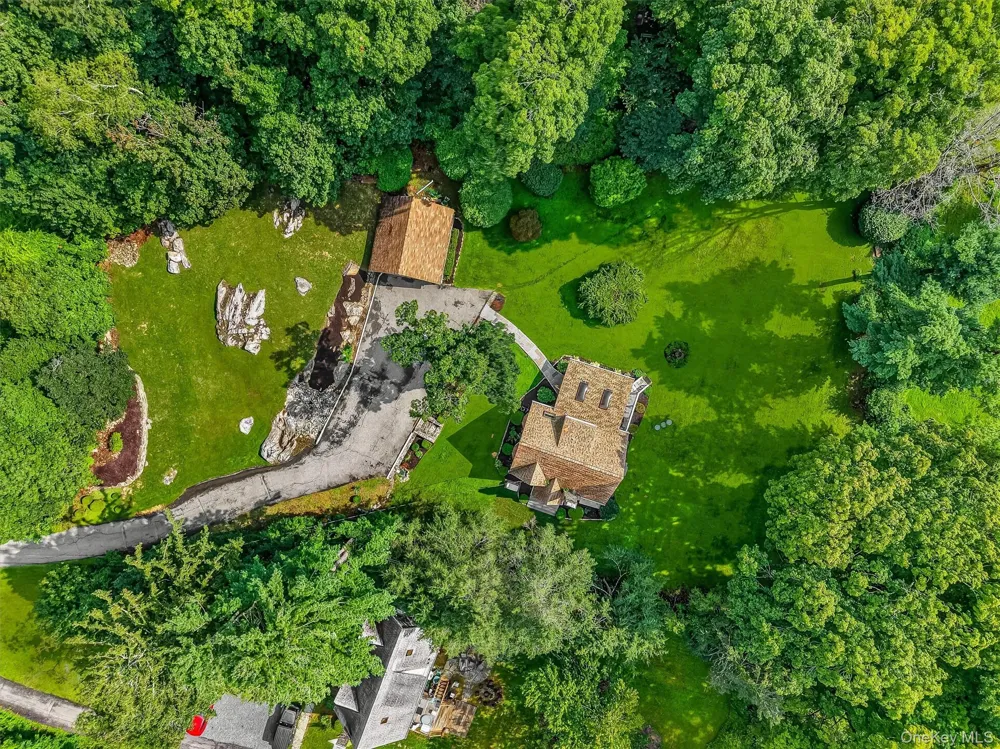 811 Farmers Mills Road Carmel, NY 10512