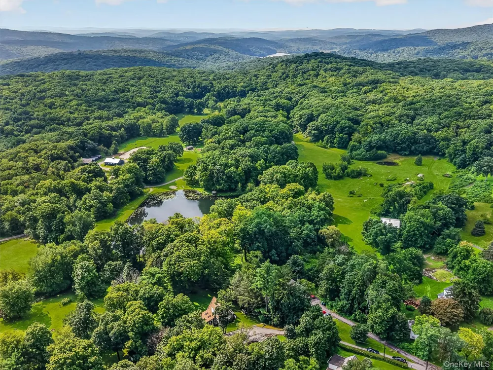811 Farmers Mills Road Carmel, NY 10512
