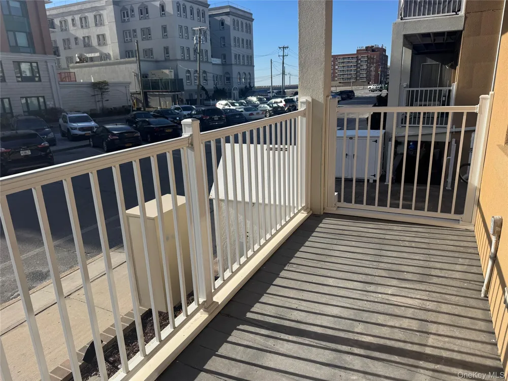 251 W Broadway #210 Long Beach, NY 11561