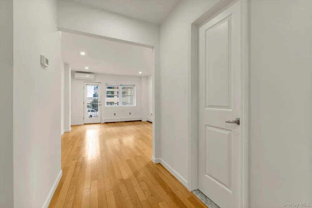 251 W Broadway #210 Long Beach, NY 11561