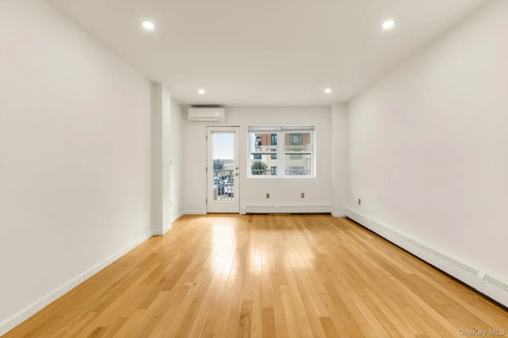 251 W Broadway #210 Long Beach, NY 11561