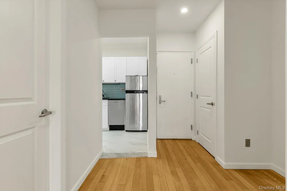 251 W Broadway #210 Long Beach, NY 11561
