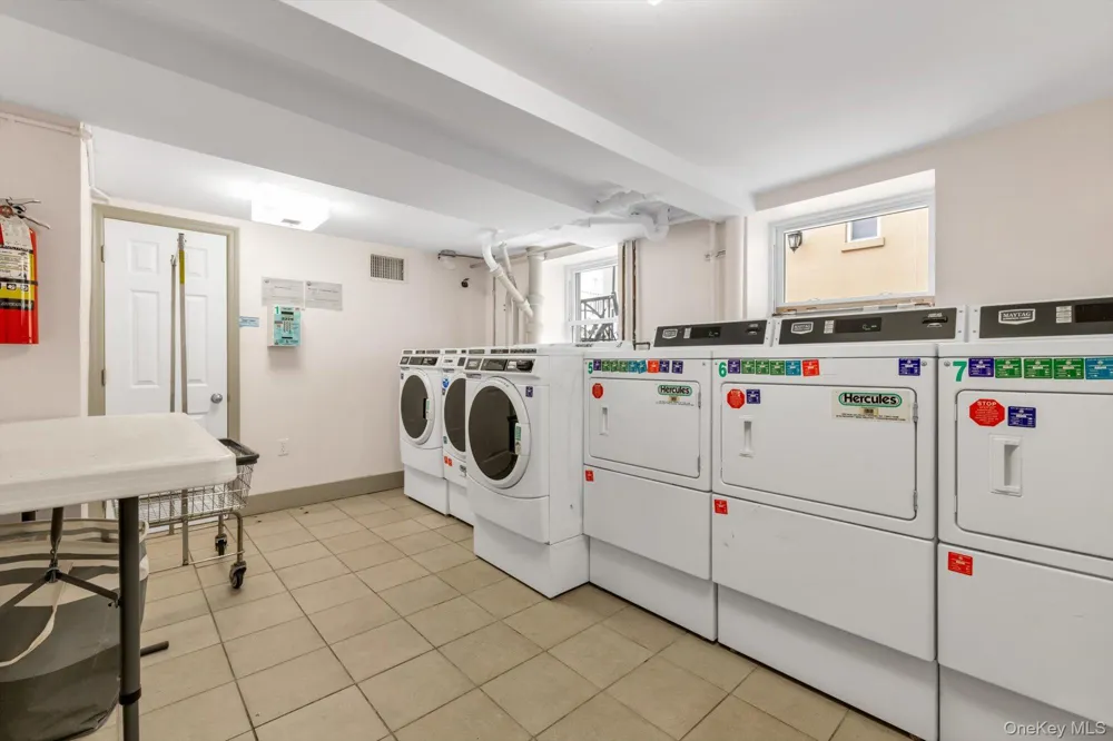251 W Broadway #210 Long Beach, NY 11561