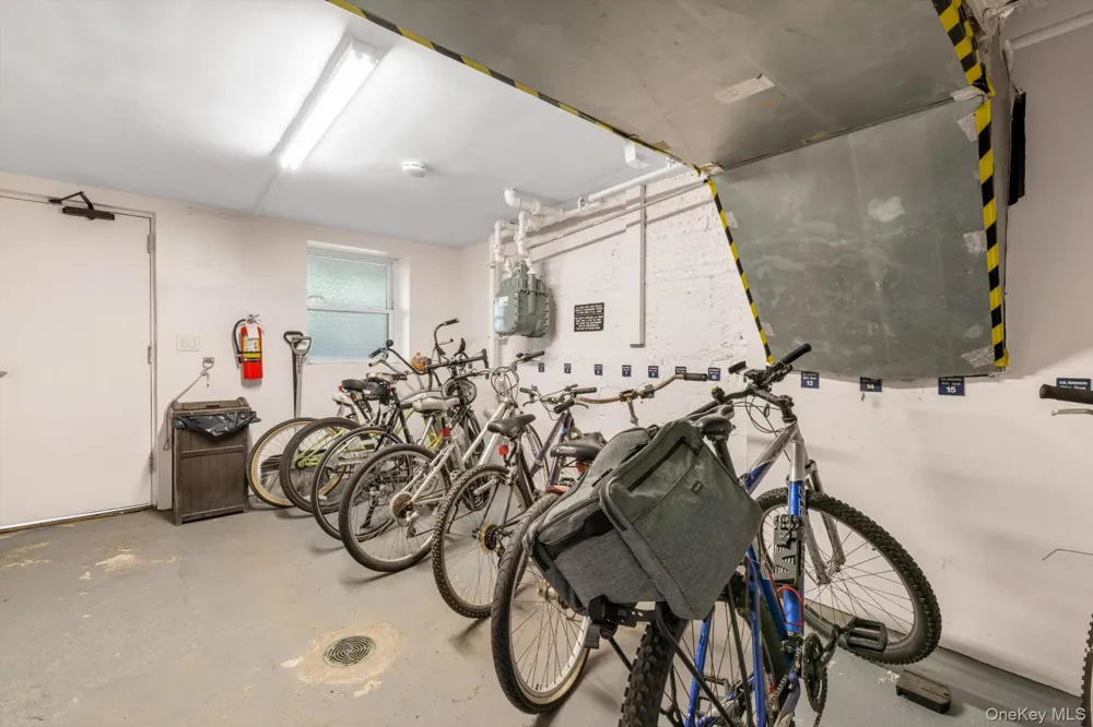251 W Broadway #210 Long Beach, NY 11561