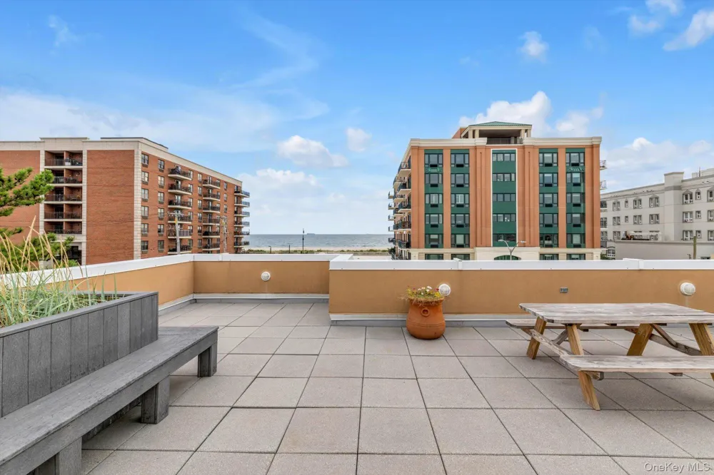 251 W Broadway #210 Long Beach, NY 11561