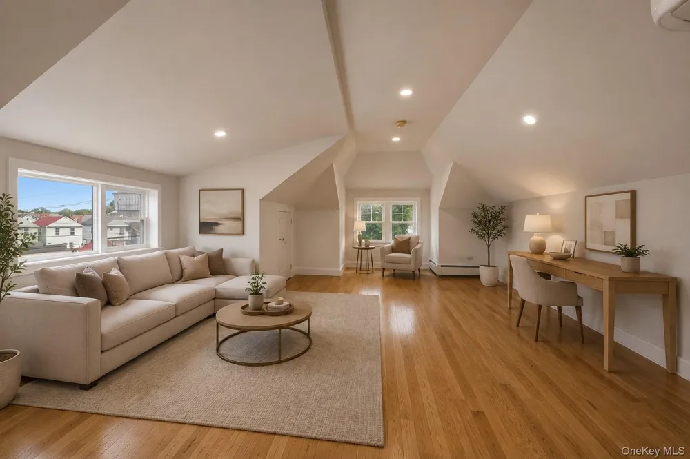 90-28 212th Street Queens Village, NY 11428