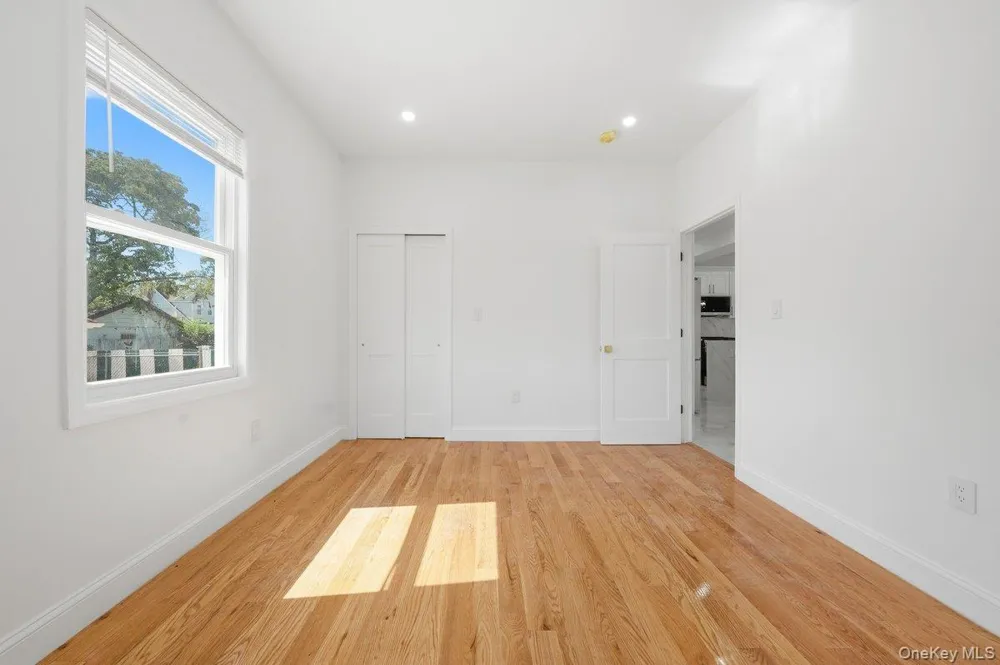 90-28 212th Street Queens Village, NY 11428