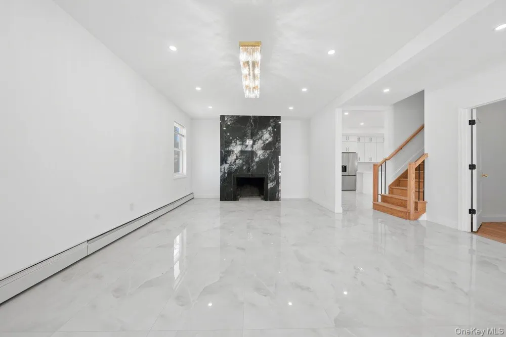 90-28 212th Street Queens Village, NY 11428
