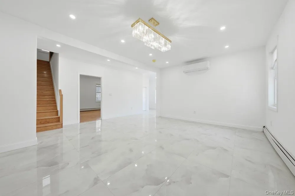 90-28 212th Street Queens Village, NY 11428