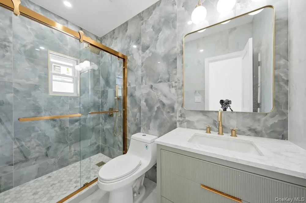 90-28 212th Street Queens Village, NY 11428