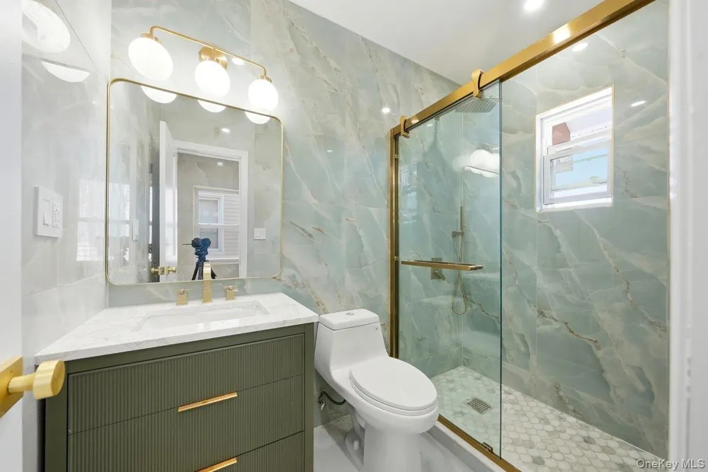 90-28 212th Street Queens Village, NY 11428