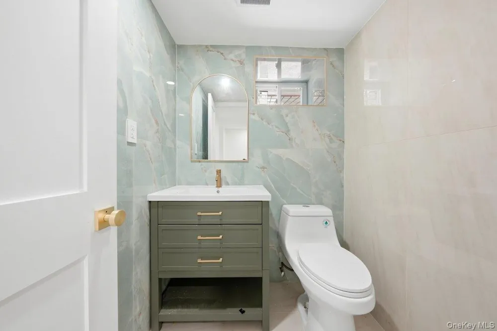 90-28 212th Street Queens Village, NY 11428
