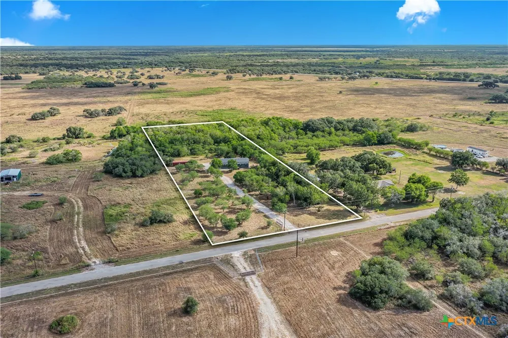 431 Jackson Road Refugio, TX 78377