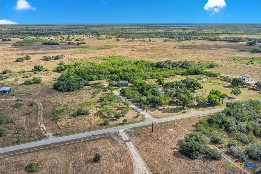431 Jackson Road Refugio, TX 78377