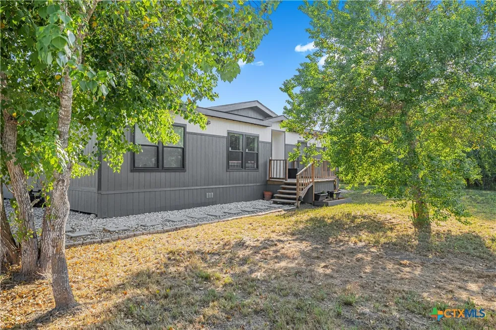 431 Jackson Road Refugio, TX 78377