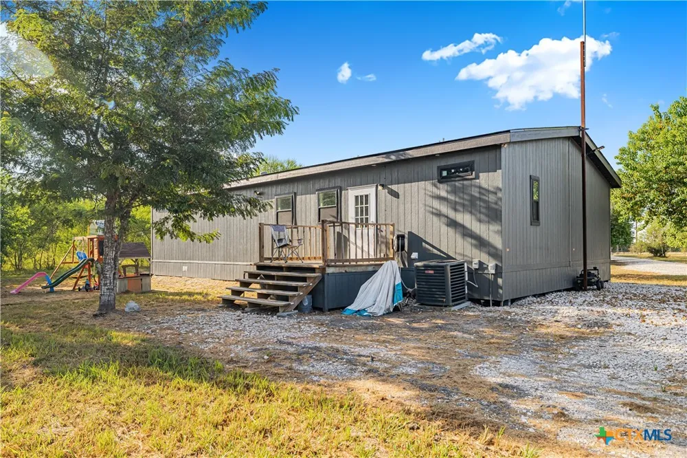 431 Jackson Road Refugio, TX 78377