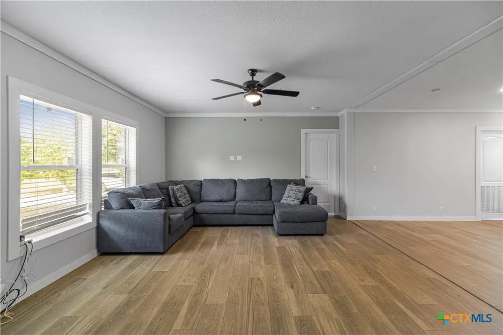 431 Jackson Road Refugio, TX 78377