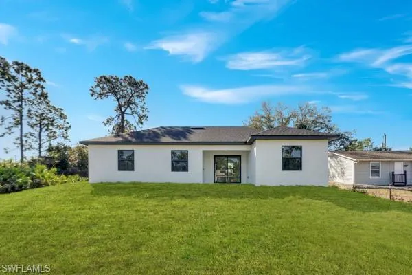 2910 9th Street W Lehigh Acres, FL 33971