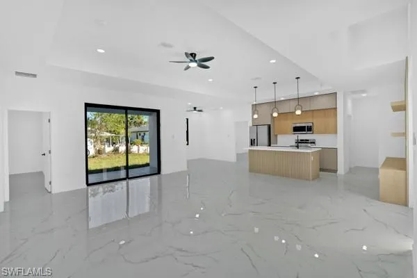 2910 9th Street W Lehigh Acres, FL 33971