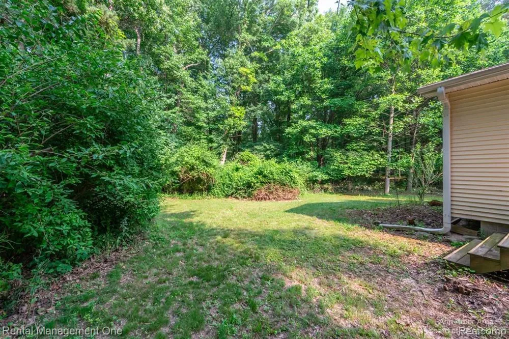 7870 Chamberlin Road Webster Township, MI 48130