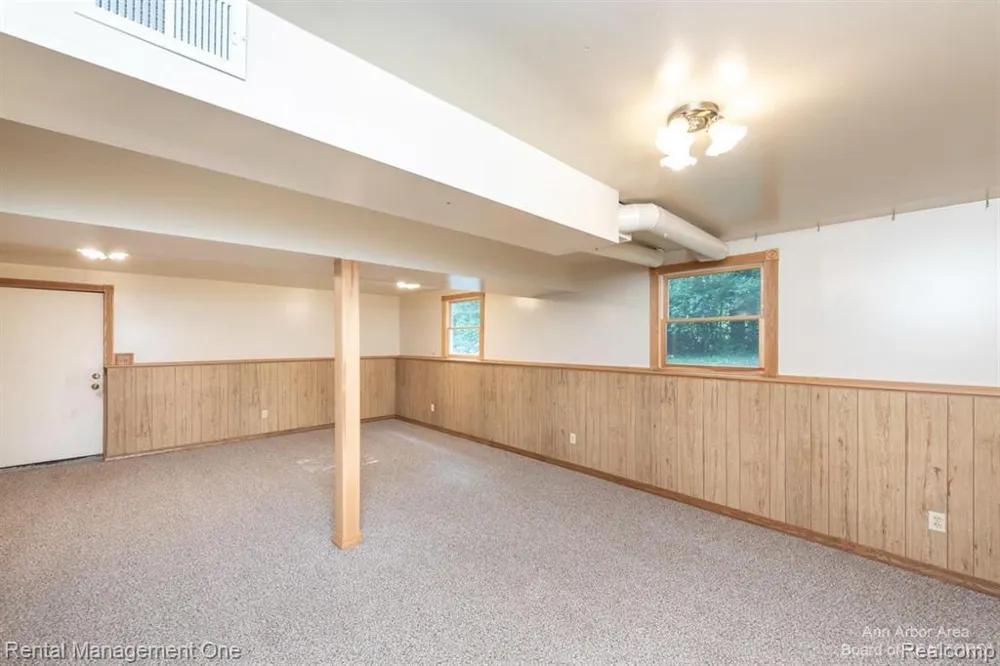 7870 Chamberlin Road Webster Township, MI 48130
